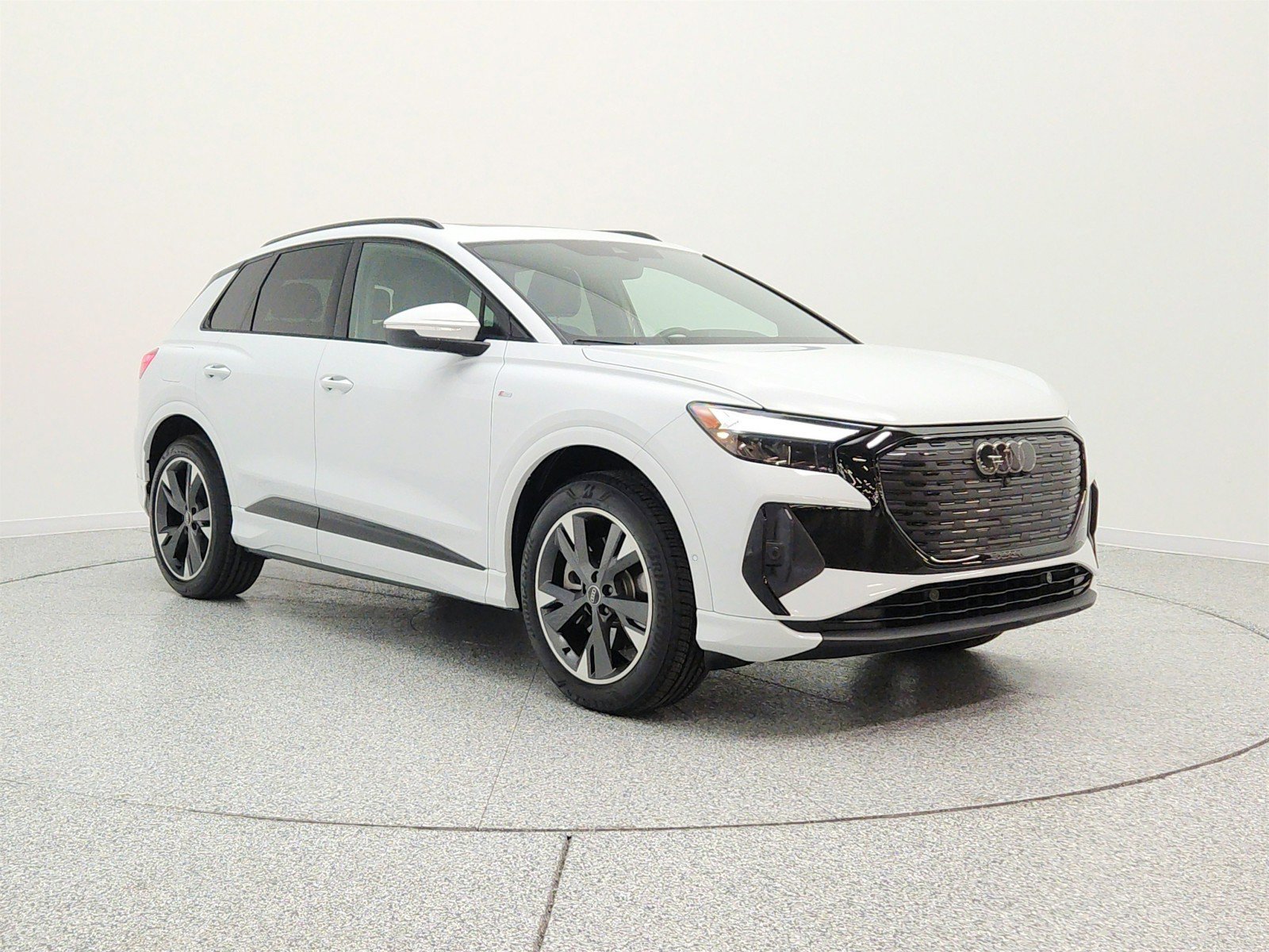 Used 2024 Audi Q4 e-tron Premium Plus w/ Premium Plus AWD/4WD image 3