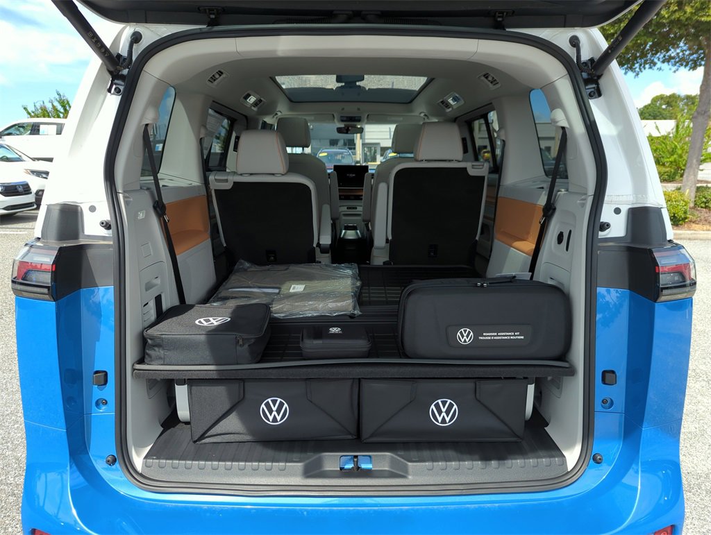 New 2025 Volkswagen ID. Buzz Pro S Plus image 15