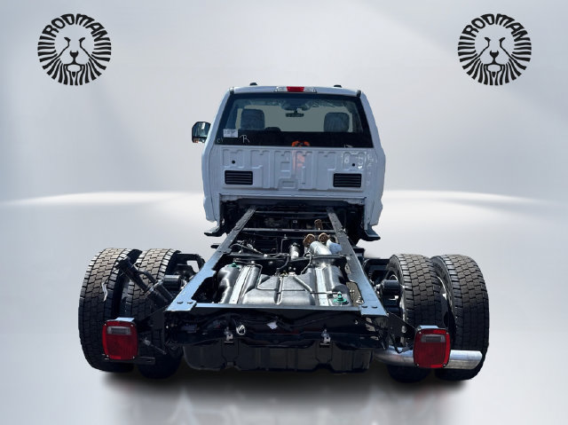 New 2026 Ford F550 4x4 Regular Cab Super Duty image 7