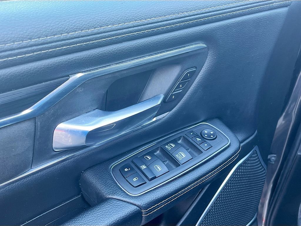 Used 2024 RAM 1500 Laramie image 18