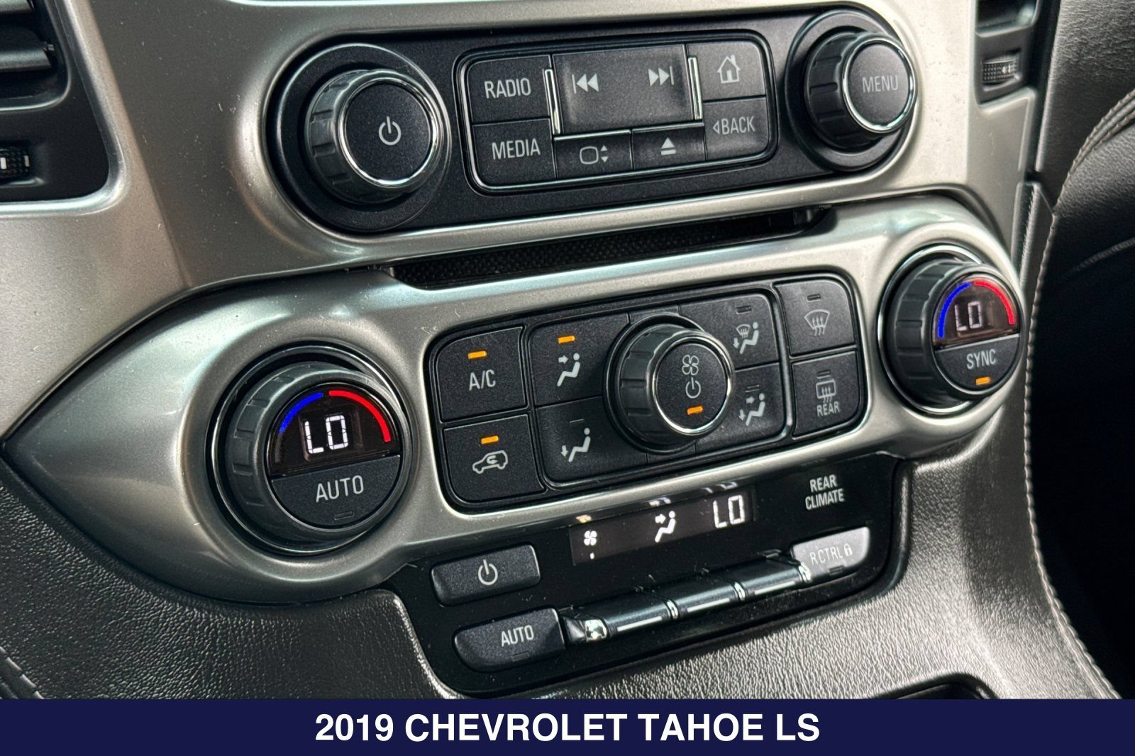 Used 2019 Chevrolet Tahoe LS RWD image 22