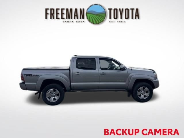 Used 2015 Toyota Tacoma PreRunner w/ TRD Sport Package RWD image 4