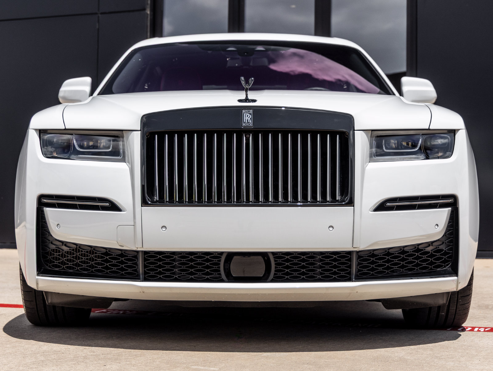 Used 2023 Rolls-Royce Ghost Black Badge w/ Black Badge Ghost Package AWD/4WD image 7