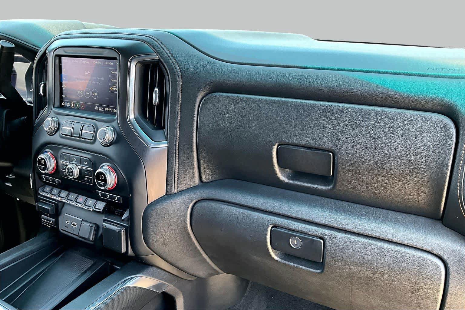 Used 2020 GMC Sierra 1500 AT4 w/ AT4 Premium Package AWD/4WD image 14