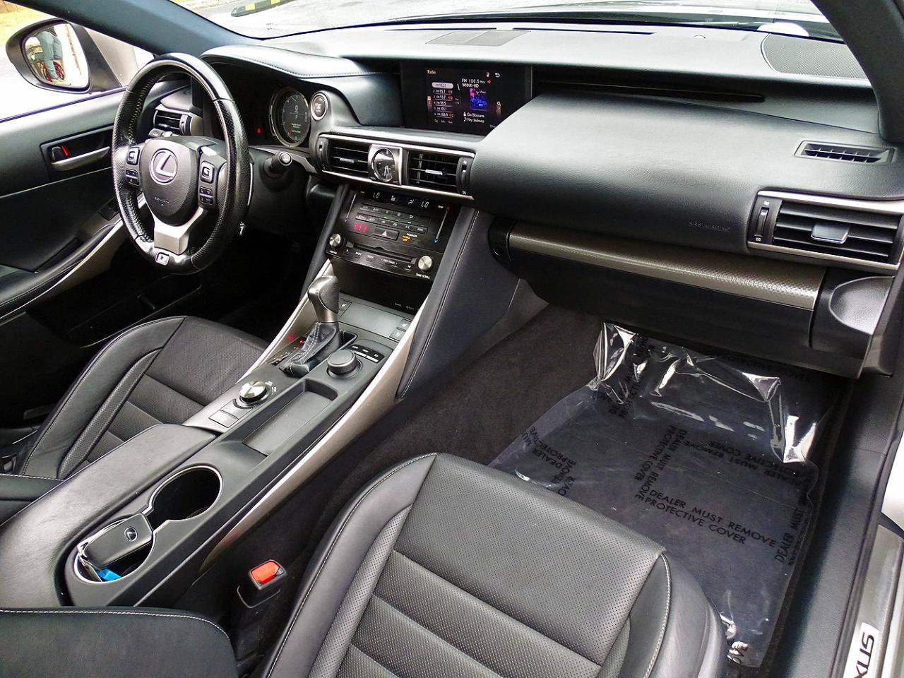 Used 2018 Lexus IS 300 F Sport RWD image 37