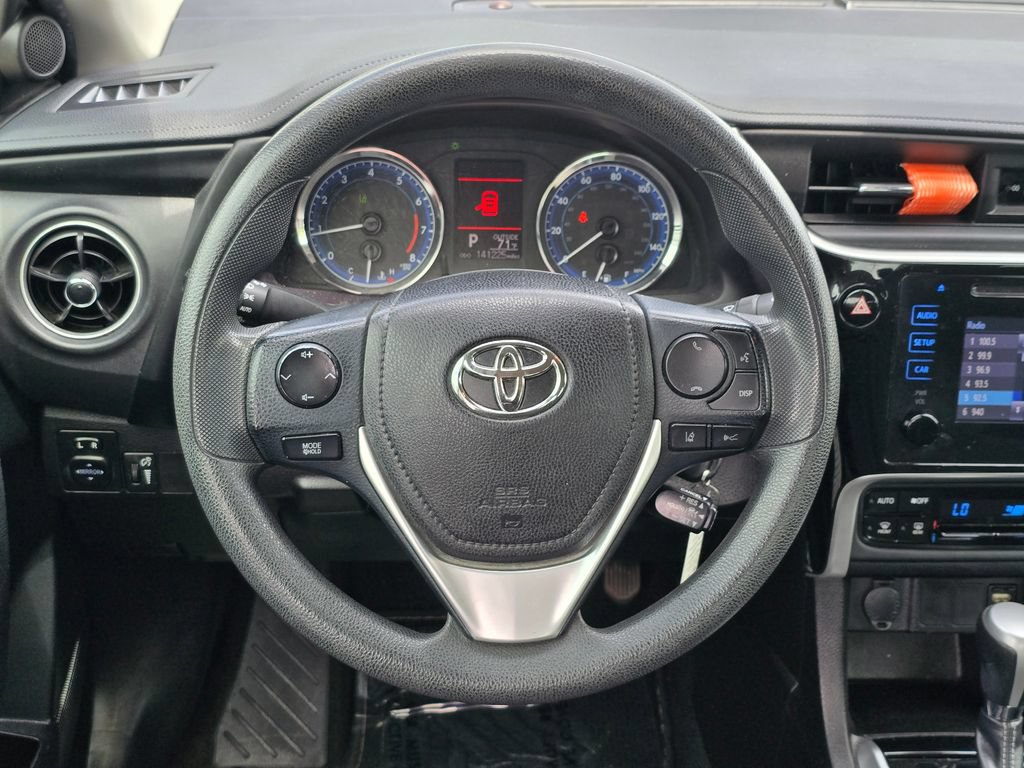 Used 2019 Toyota Corolla LE FWD image 7