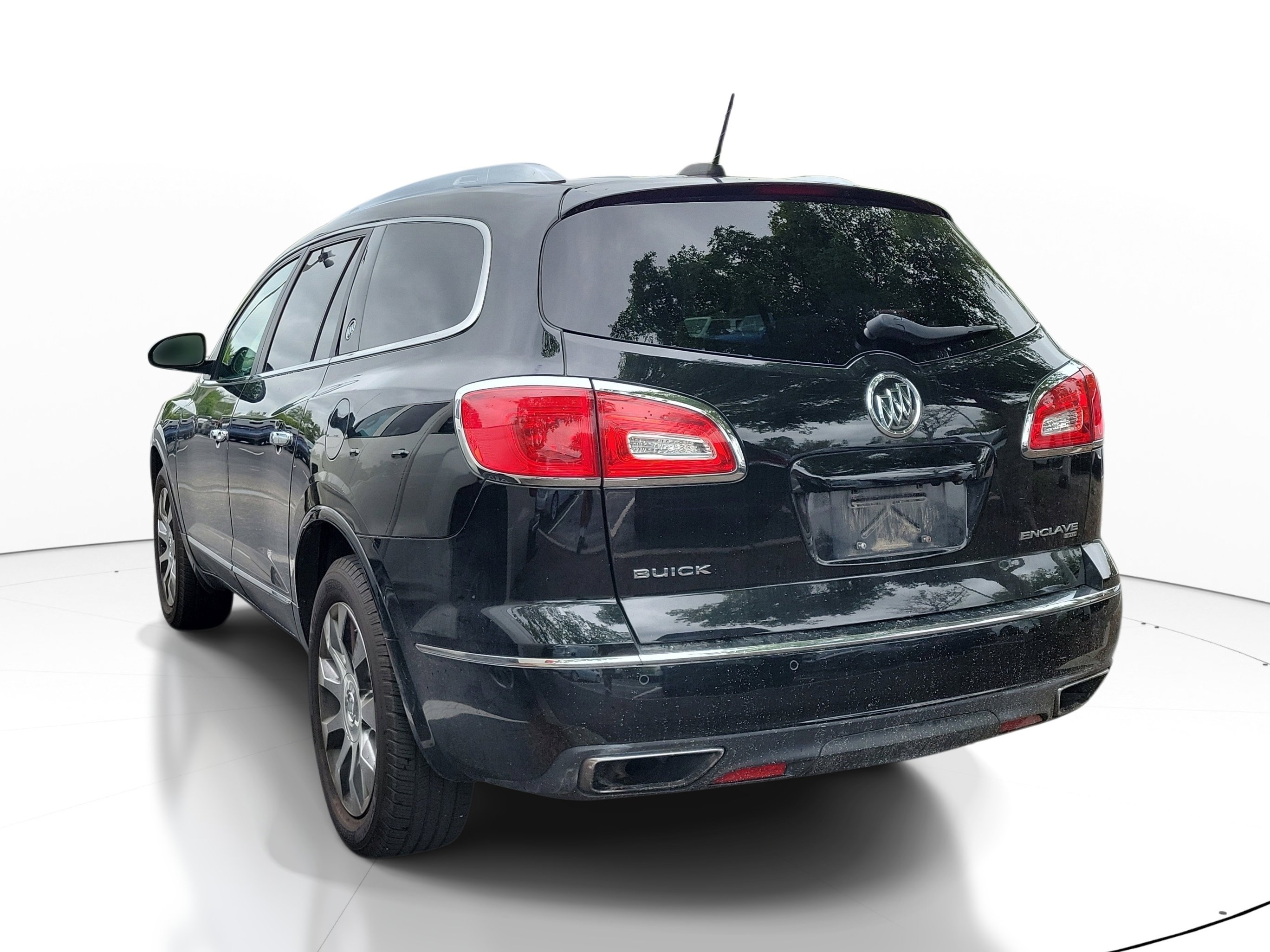 Used 2017 Buick Enclave Premium w/ Experience Buick Package image 4