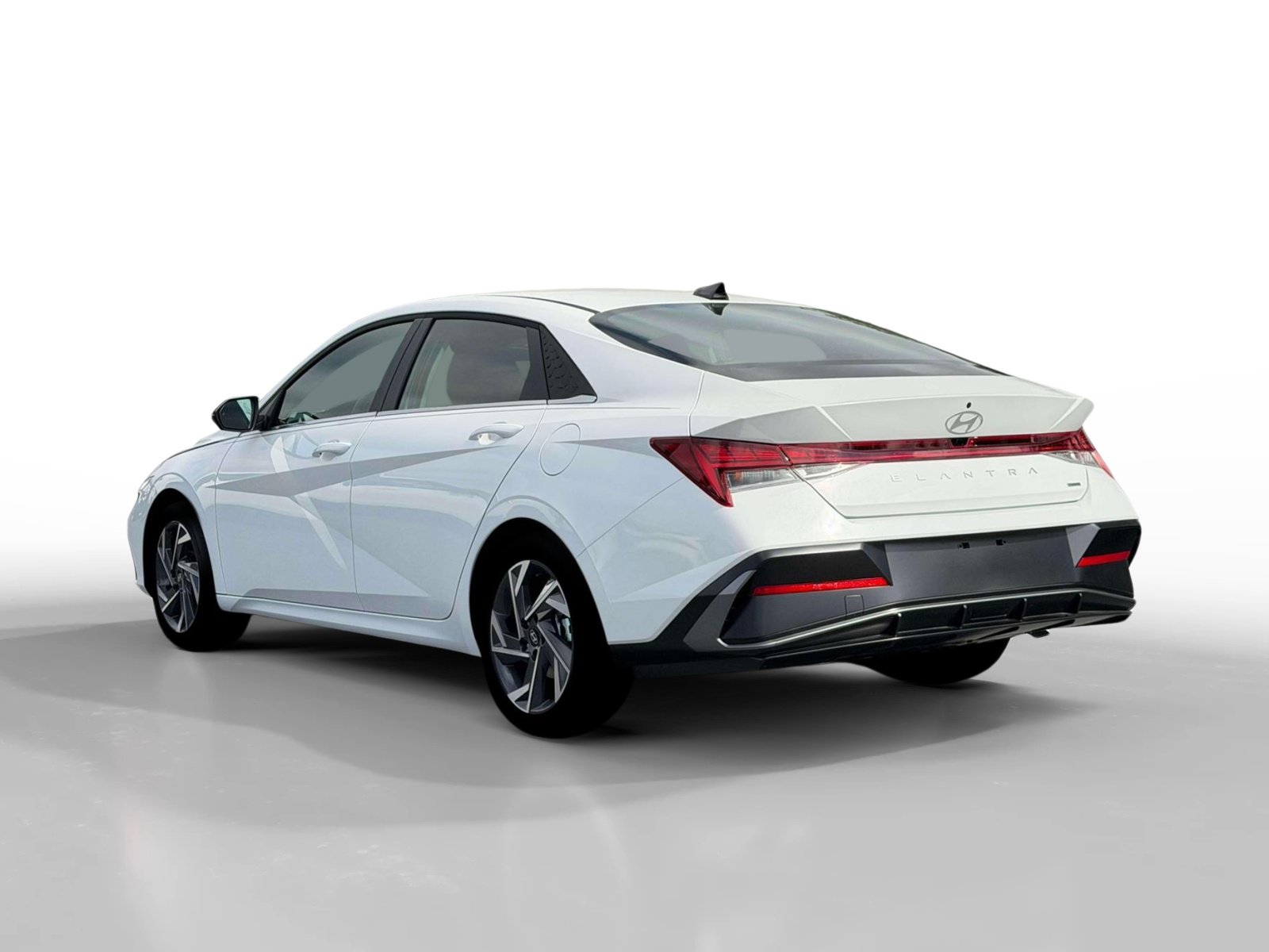 New 2026 Hyundai Elantra Limited FWD image 5