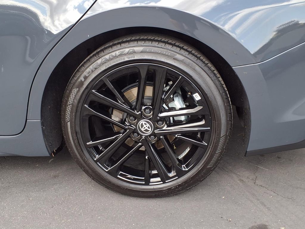 Certified 2025 Toyota Camry SE w/ Convenience Package FWD image 4