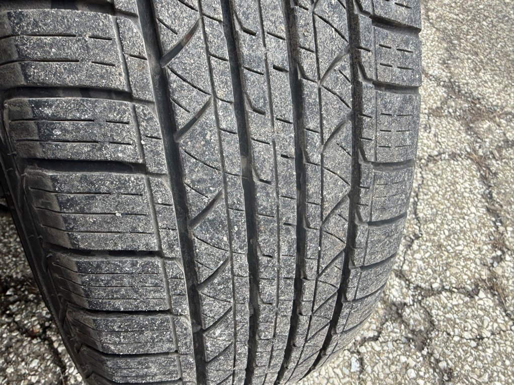 Used 2010 Dodge Challenger SE image 16