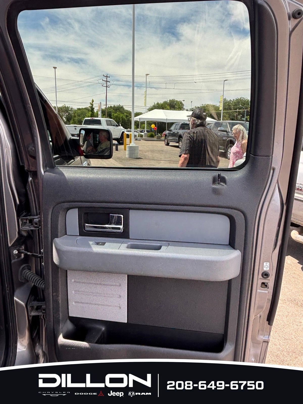 Used 2014 Ford F150 XLT w/ Equipment Group 302A Luxury AWD/4WD image 15