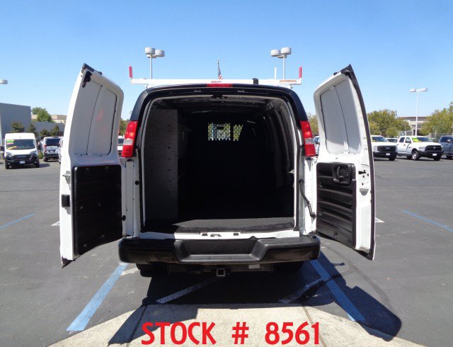 Used 2022 Chevrolet Express 2500 Extended w/ Driver Convenience Package RWD image 5