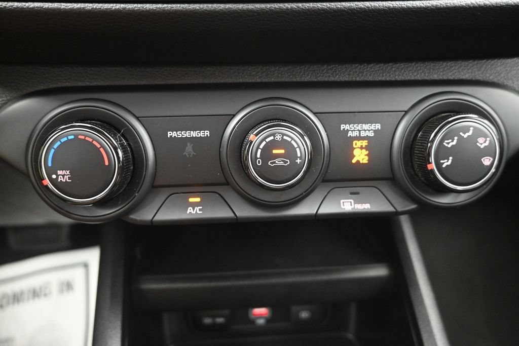 Certified 2024 Kia Forte LXS FWD image 18
