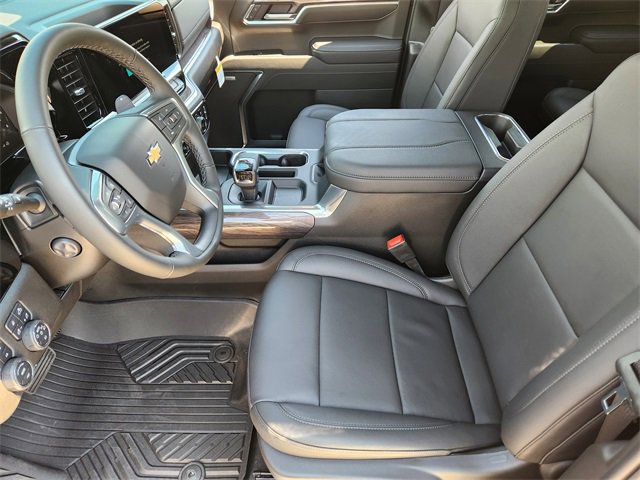 New 2026 Chevrolet Silverado 1500 LTZ w/ LTZ Premium Package image 11