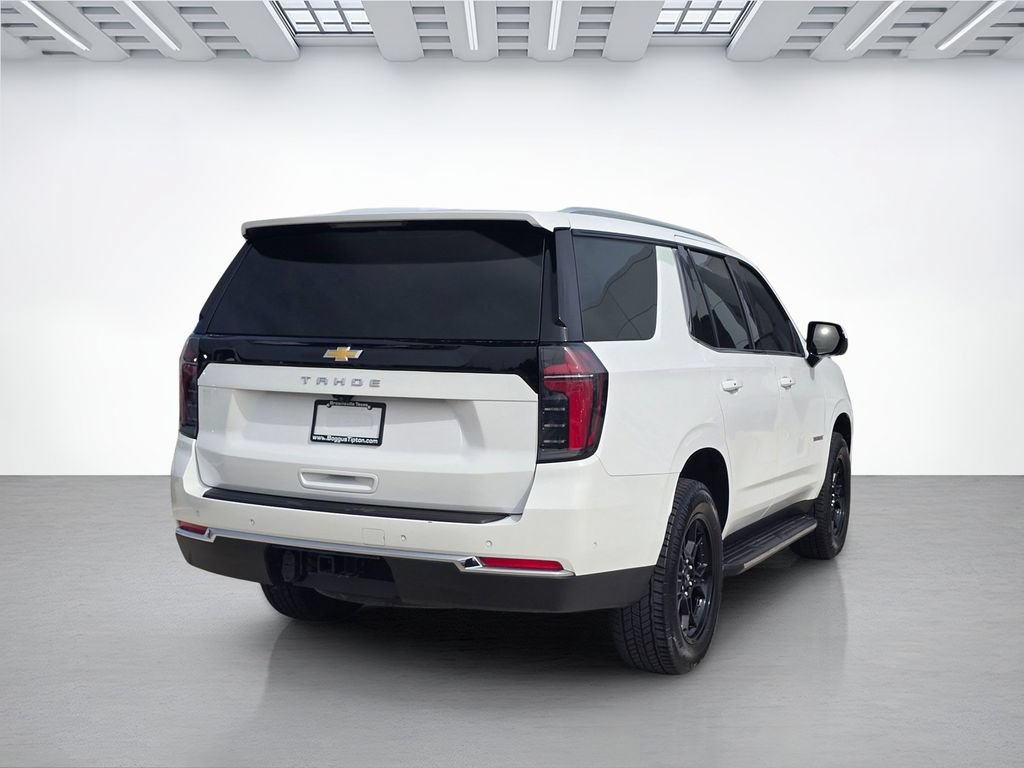 Used 2025 Chevrolet Tahoe LS RWD image 3