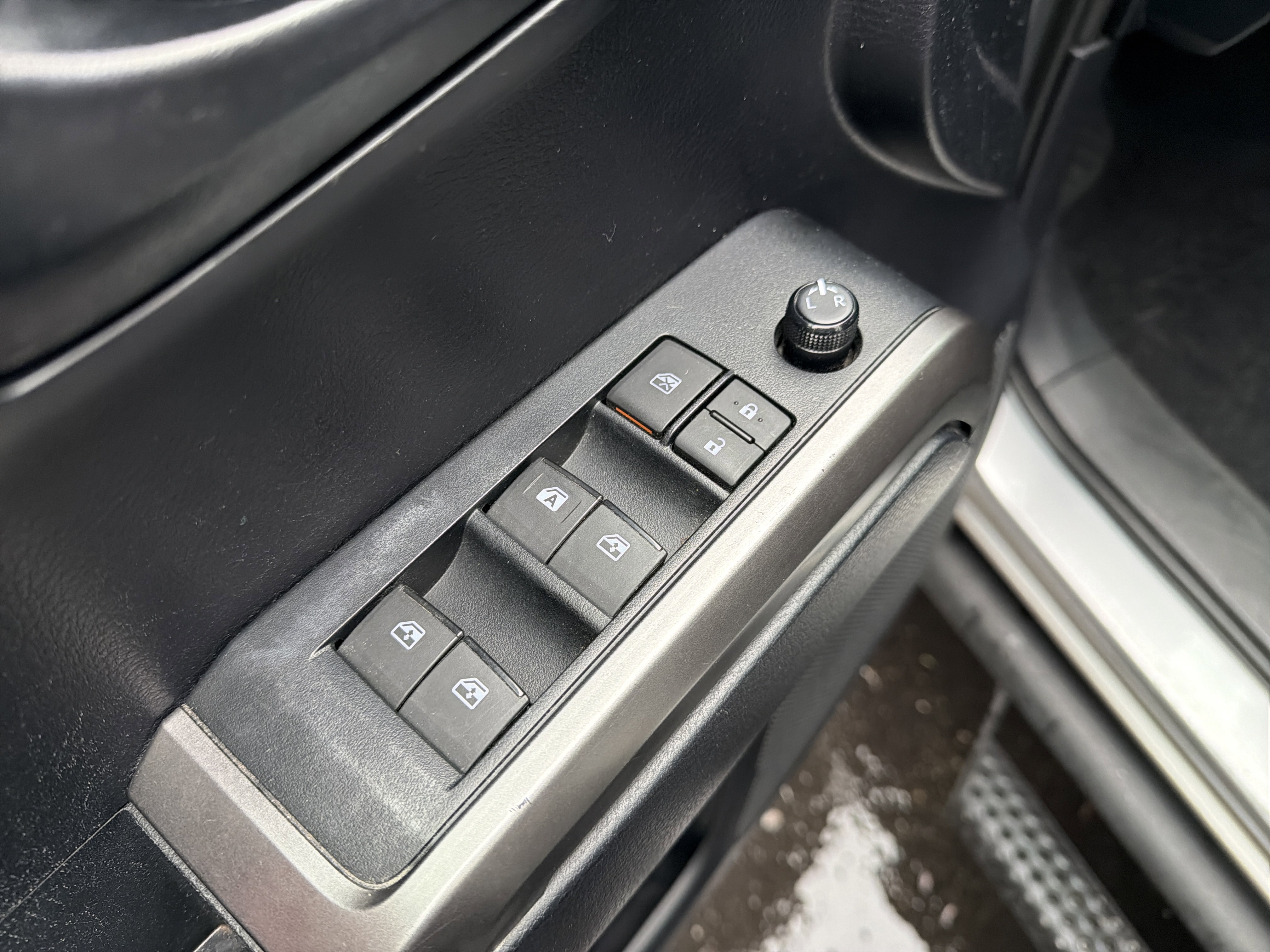 Used 2019 Toyota Tacoma SR5 image 15