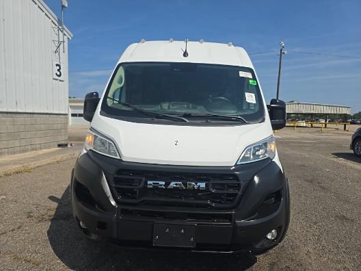 Used 2025 RAM ProMaster 2500 w/ Convenience Group FWD image 2