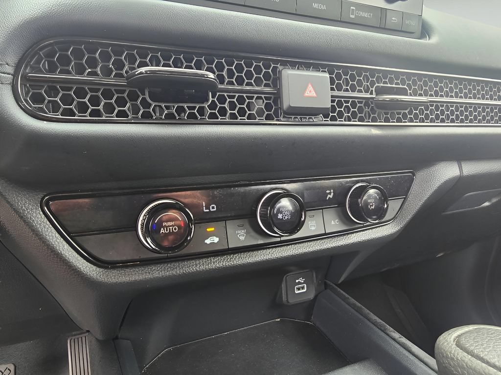 Used 2025 Honda HR-V LX image 19