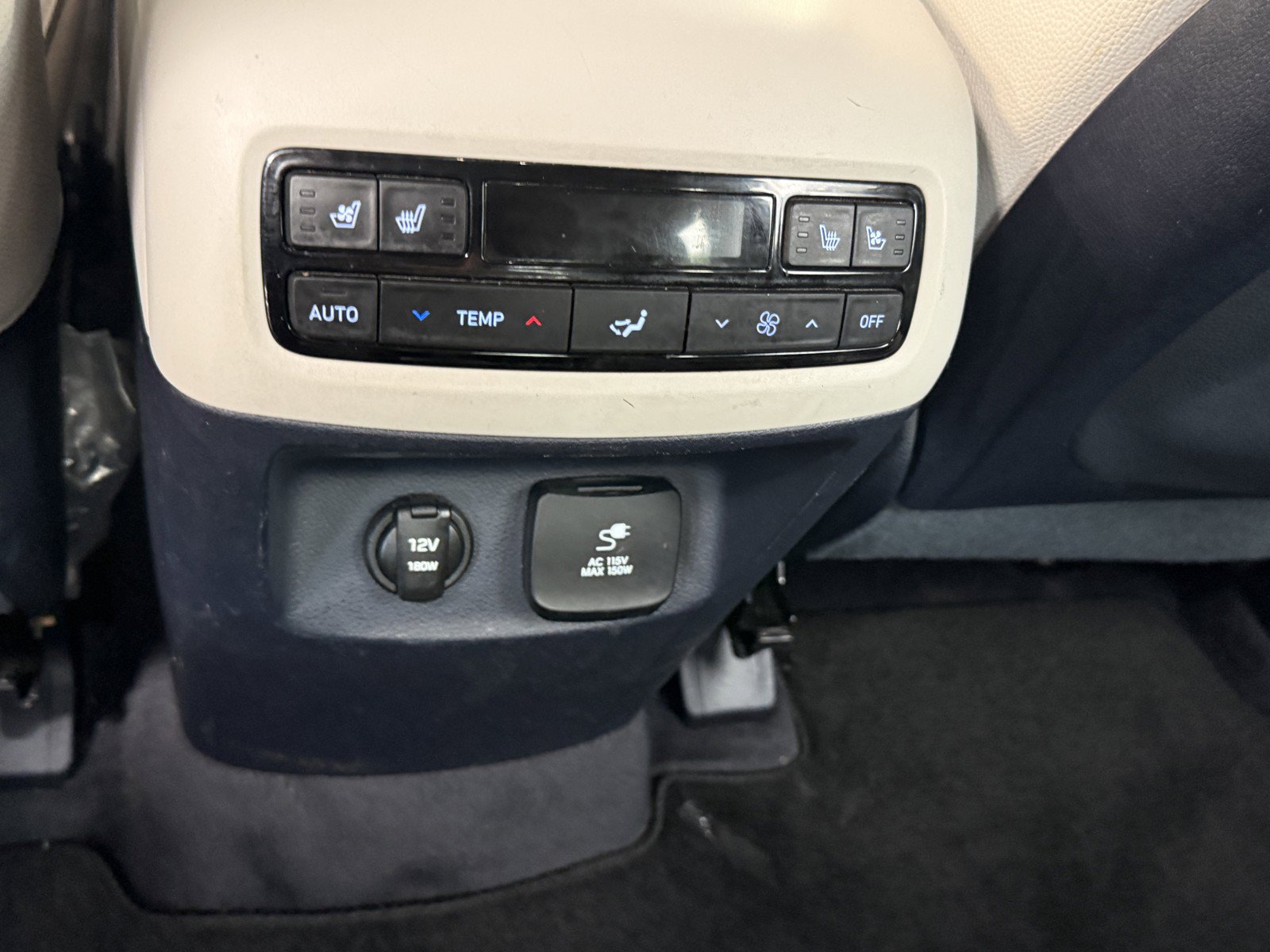Used 2023 Hyundai Palisade Limited AWD/4WD image 35