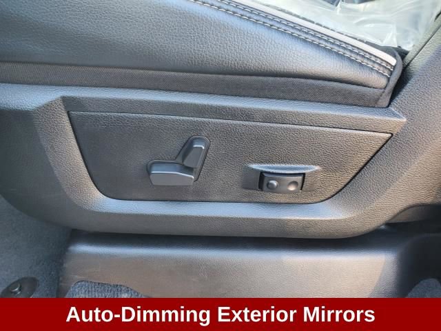 Used 2025 RAM 3500 Laramie w/ Sport Appearance Package image 12