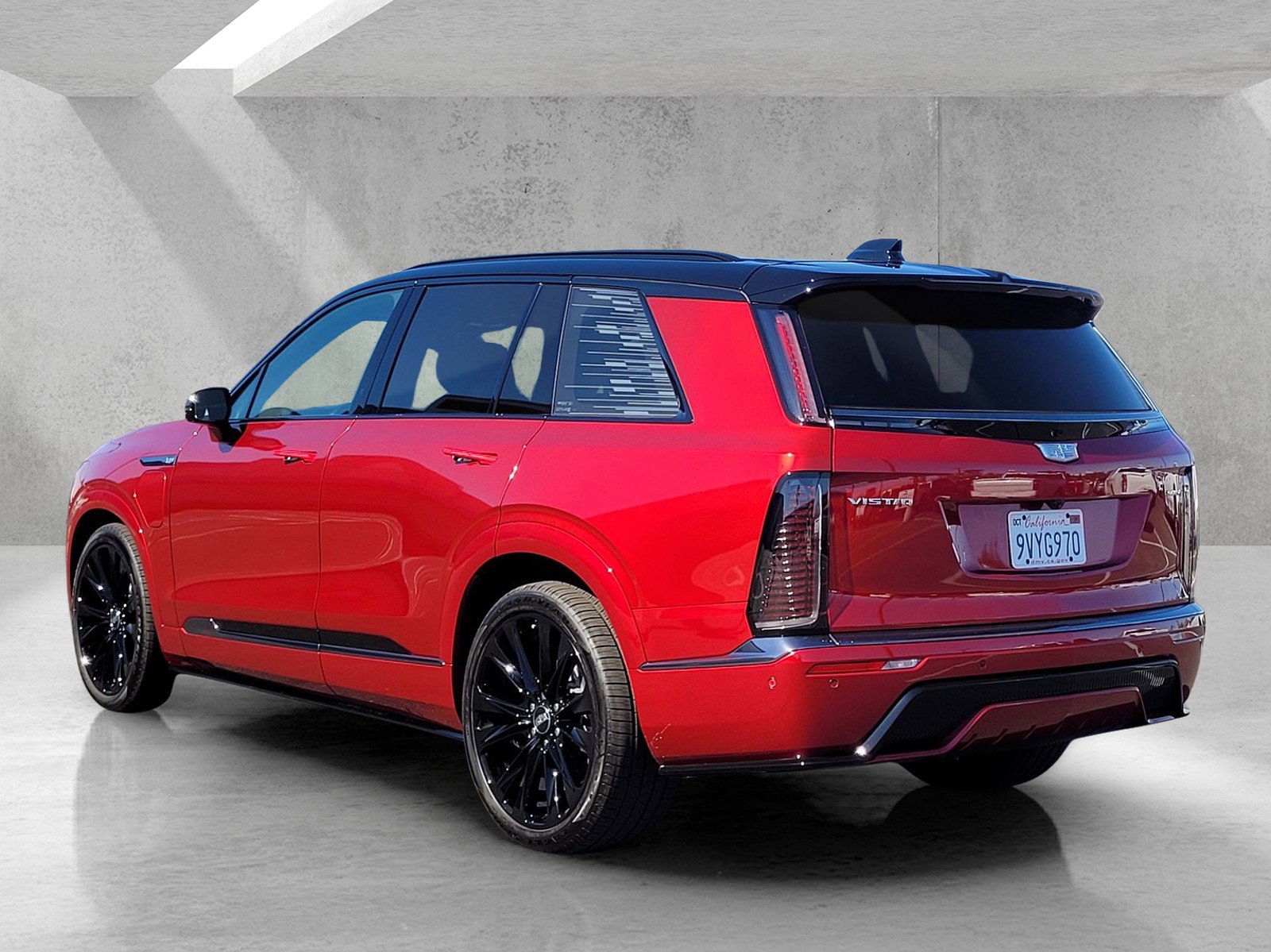 Certified 2026 Cadillac Vistiq Platinum image 6
