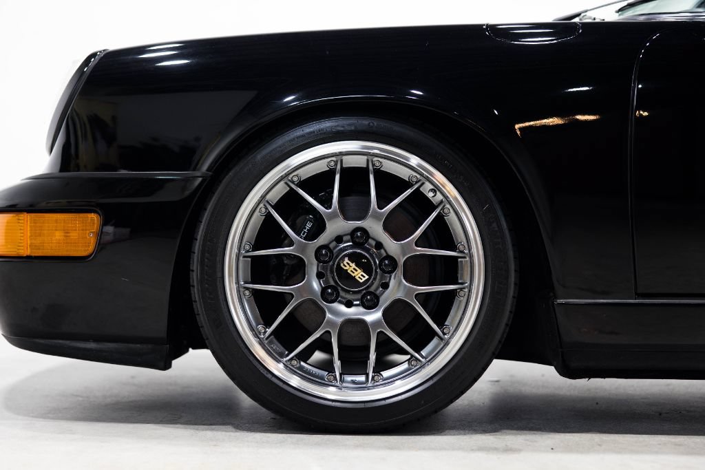 Used 1991 Porsche 911 Carrera RWD image 32