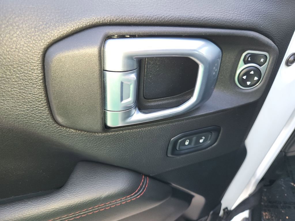 Used 2021 Jeep Wrangler Unlimited Rubicon w/ Xtreme Recon 35" Tire Package image 30