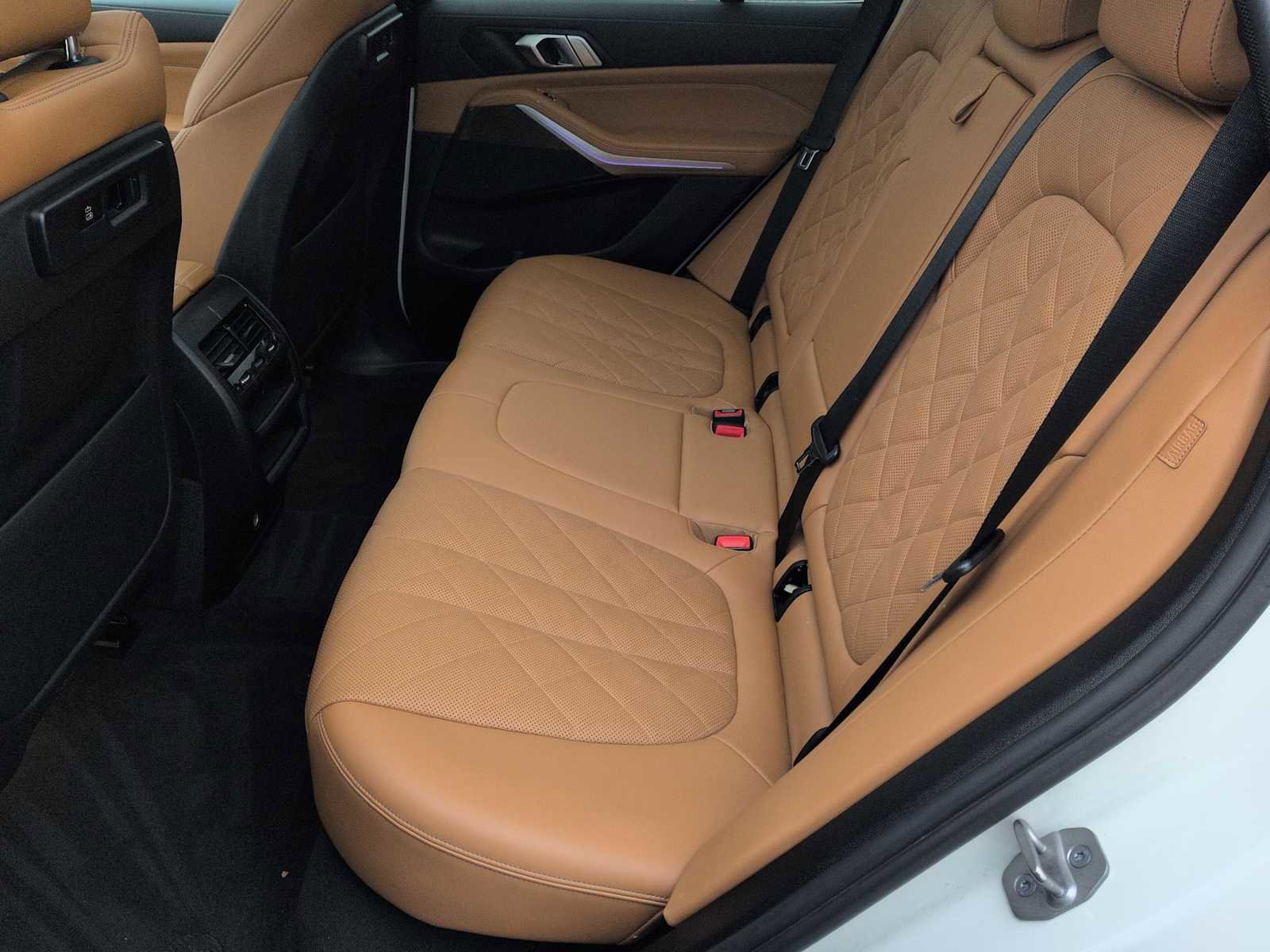 Used 2023 BMW X5 xDrive40i image 21