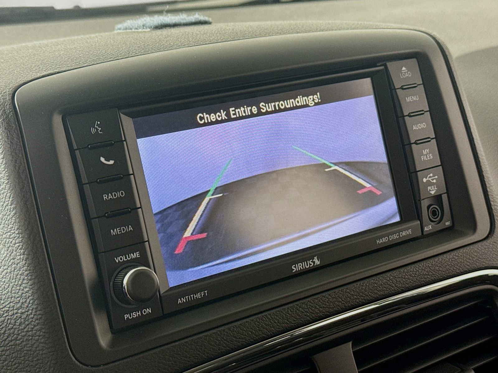 Used 2018 Dodge Grand Caravan SE w/ UConnect Hands-Free Group image 16