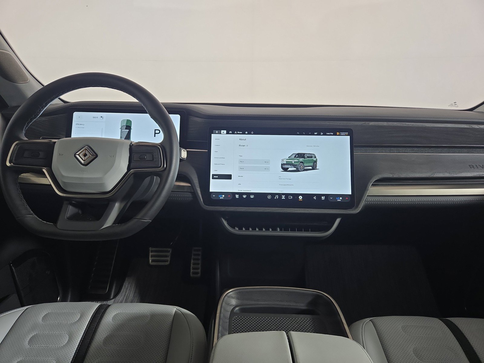 Used 2023 Rivian R1S Adventure AWD/4WD image 24
