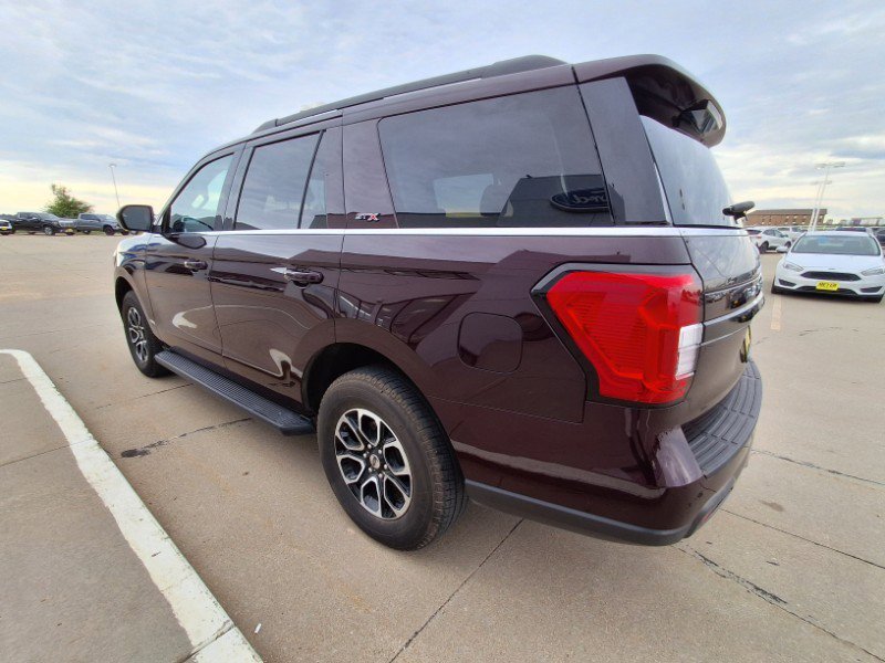 Used 2024 Ford Expedition XL image 6