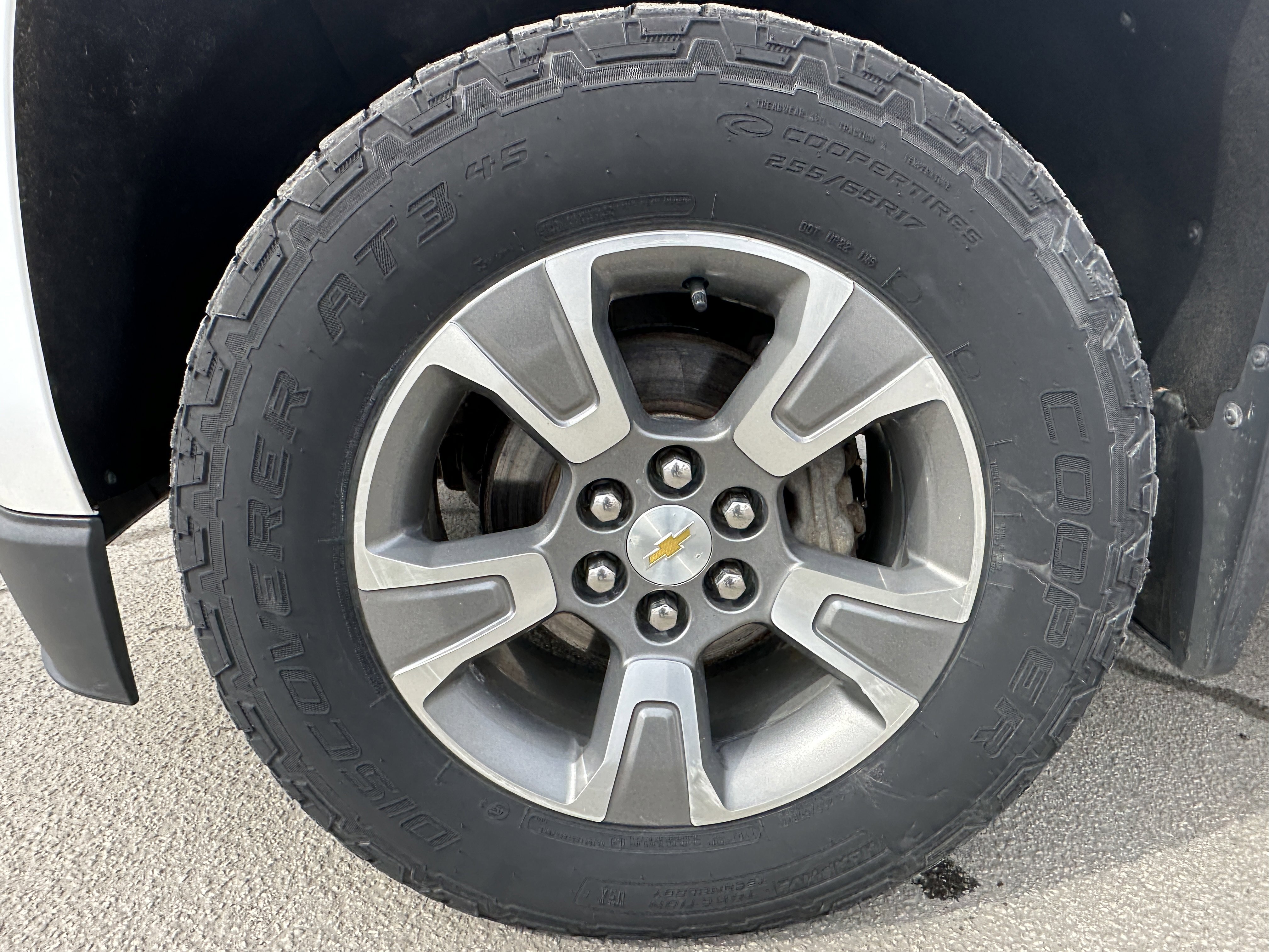 Used 2018 Chevrolet Colorado Z71 image 12