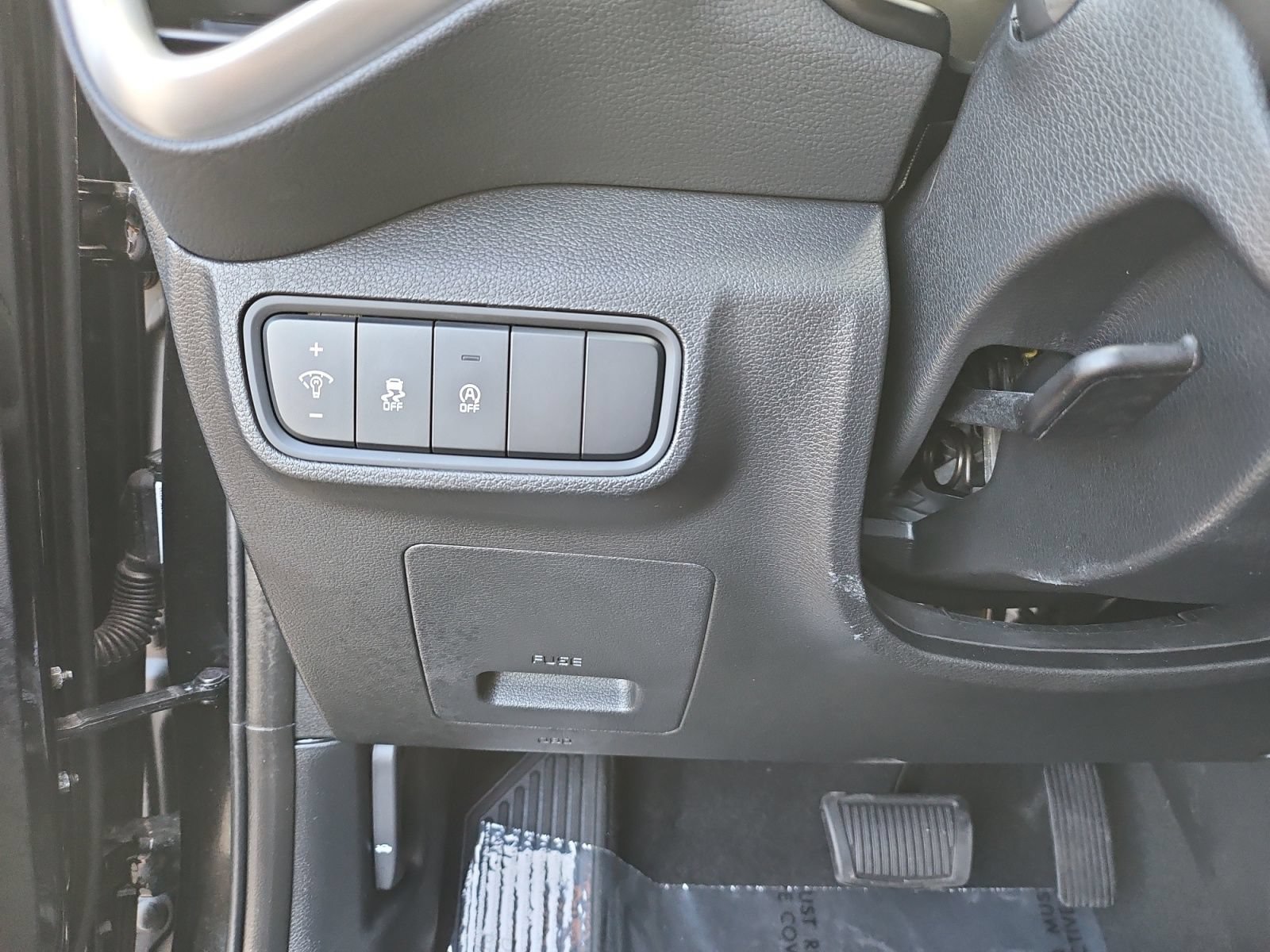 Used 2025 Kia Soul LX FWD image 19
