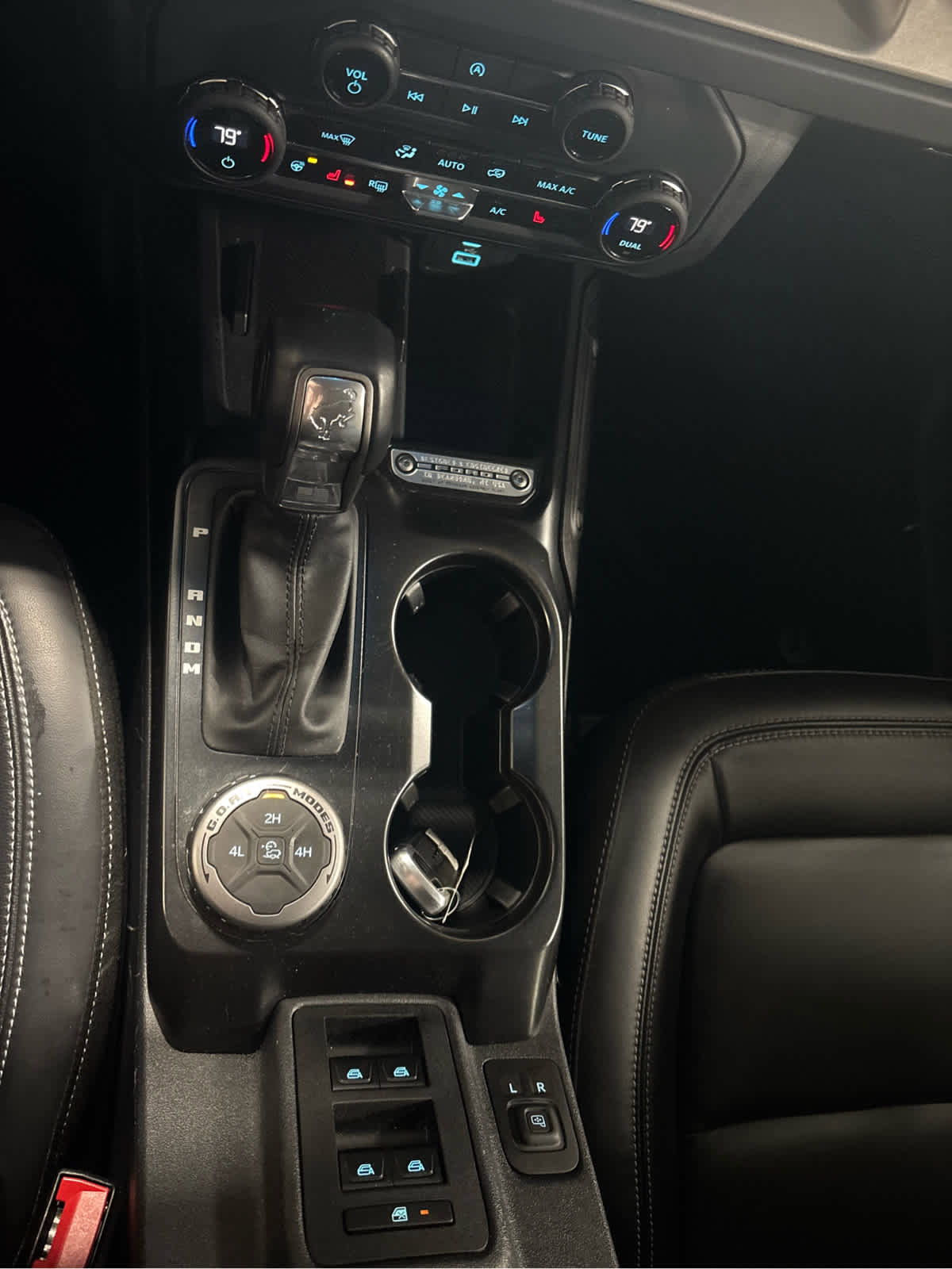 Used 2025 Ford Bronco Outer Banks image 25