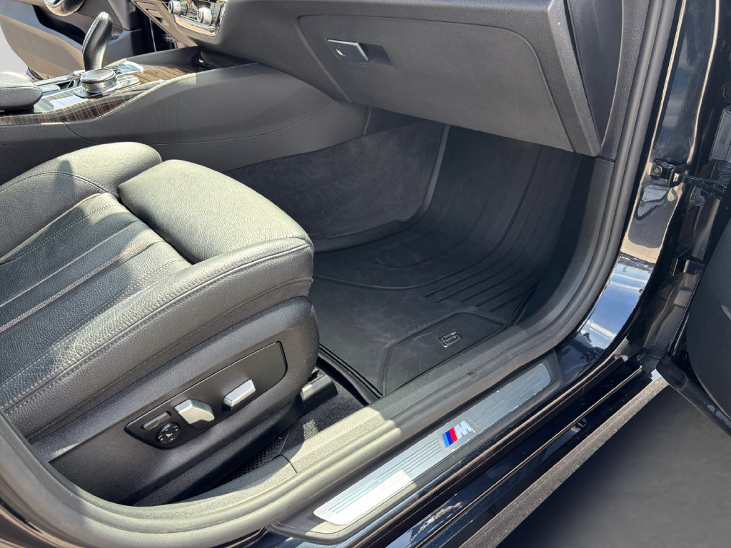 Used 2018 BMW 640i Gran Turismo xDrive AWD/4WD image 53
