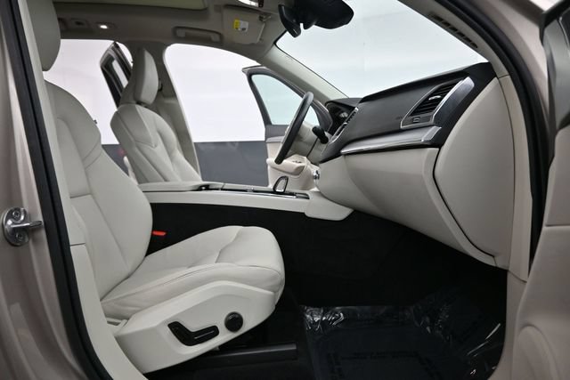 Used 2024 Volvo XC90 B5 Core AWD/4WD image 20