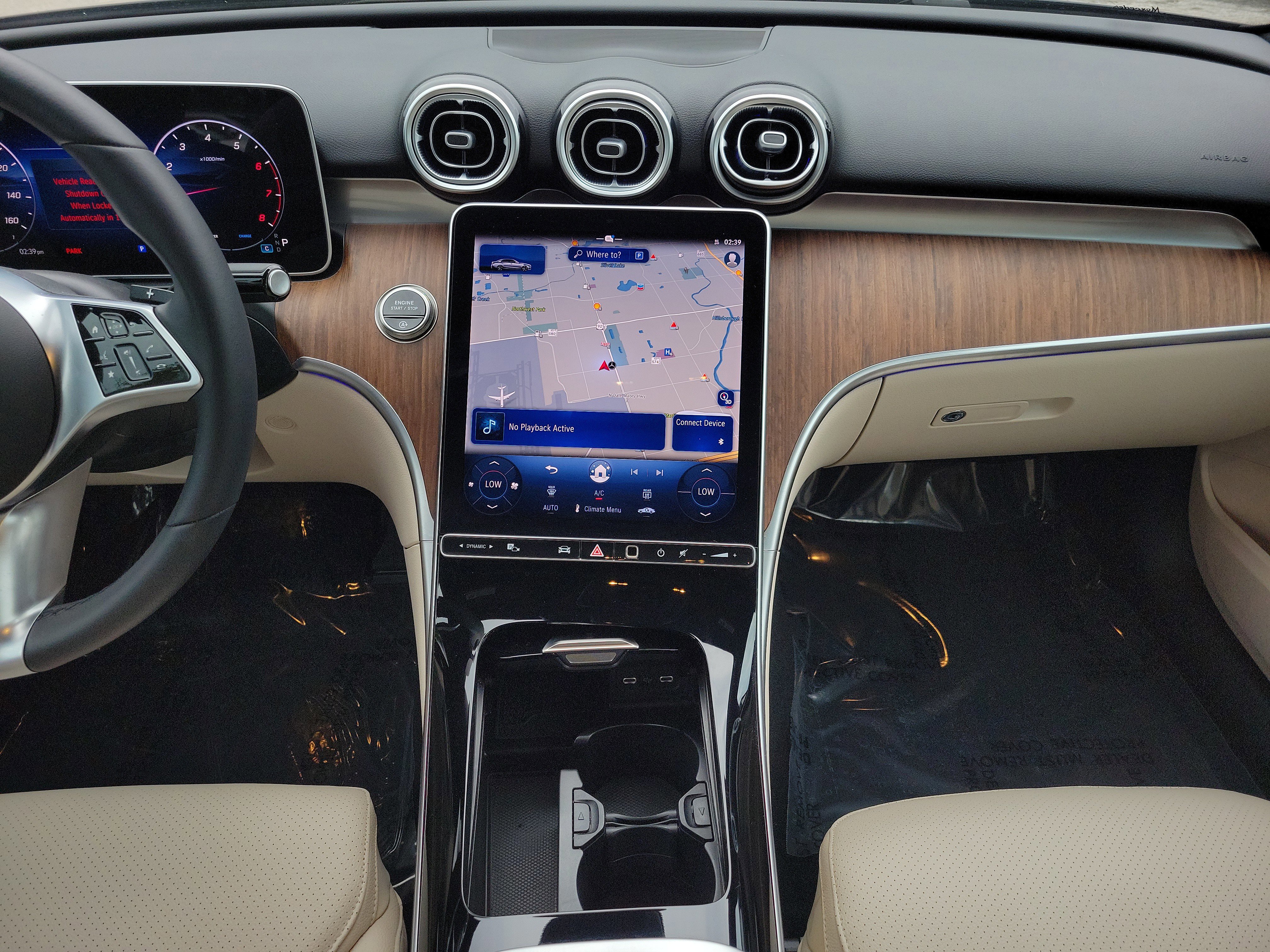 Certified 2025 Mercedes-Benz C 300 Sedan image 11