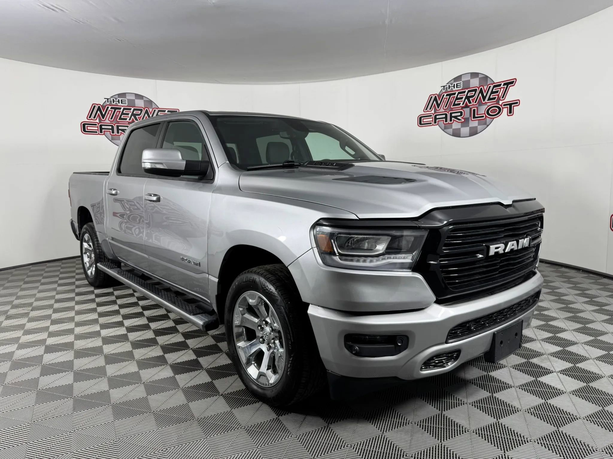 Used 2020 RAM 1500 Big Horn AWD/4WD image 9