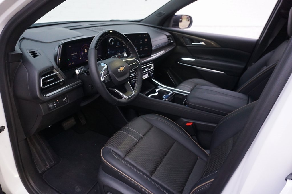 Certified 2025 Chevrolet Traverse High Country image 9