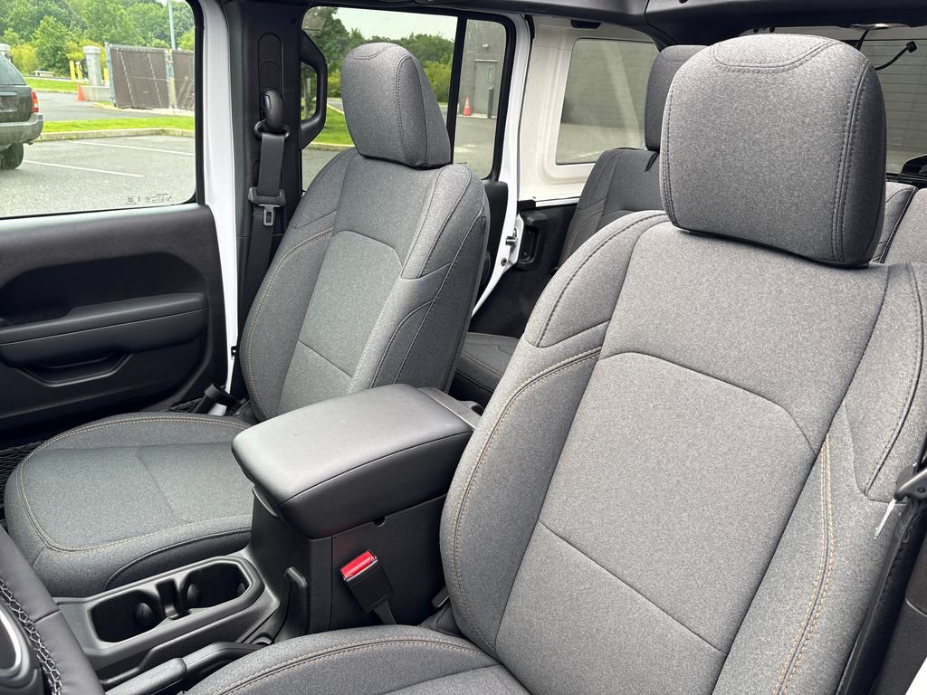 New 2026 Jeep Wrangler Unlimited Sport AWD/4WD image 19