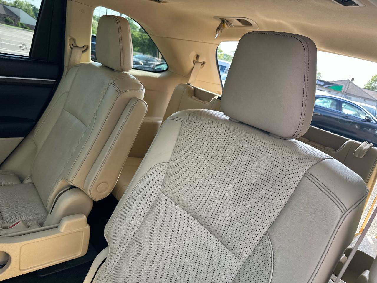 Used 2015 Toyota Highlander Limited Platinum AWD/4WD image 25