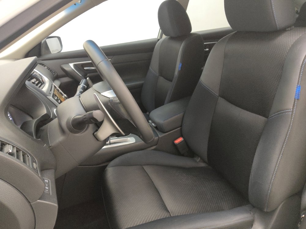 Used 2017 Nissan Altima 2.5 SR image 17