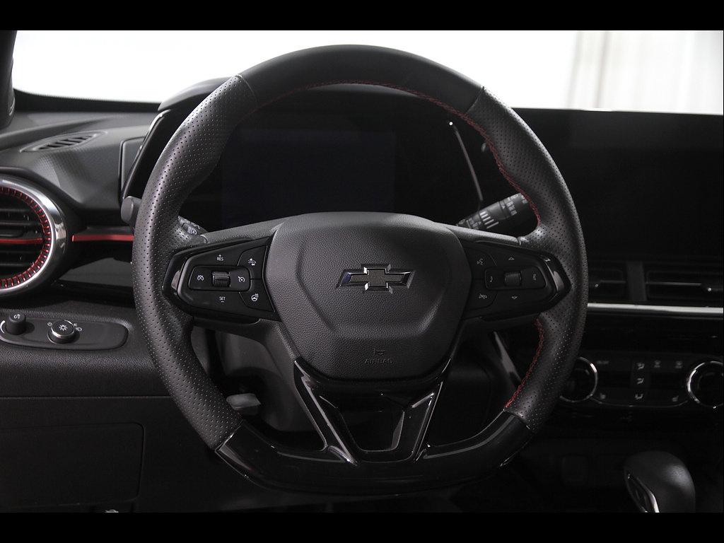 Certified 2024 Chevrolet Trax RS FWD image 7