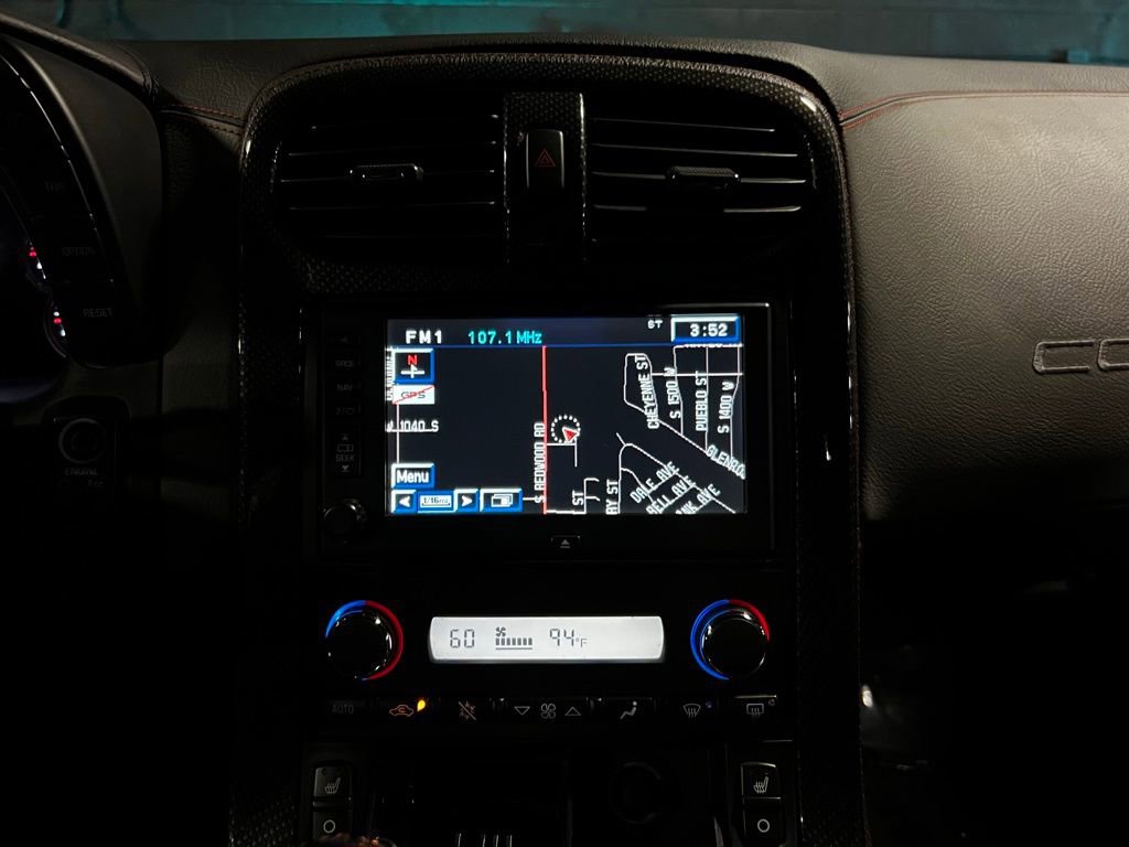 Used 2013 Chevrolet Corvette Z06 w/ 3LZ Preferred Equipment Group image 11