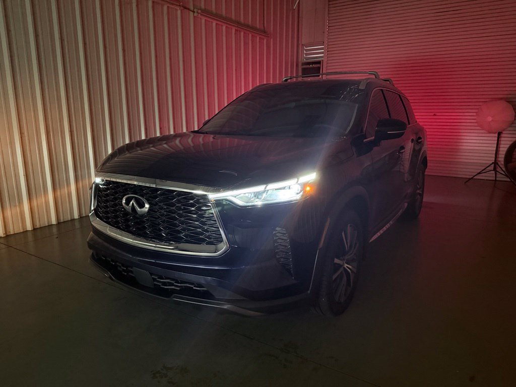 Certified 2023 INFINITI QX60 Sensory w/ Cargo Package FWD image 8