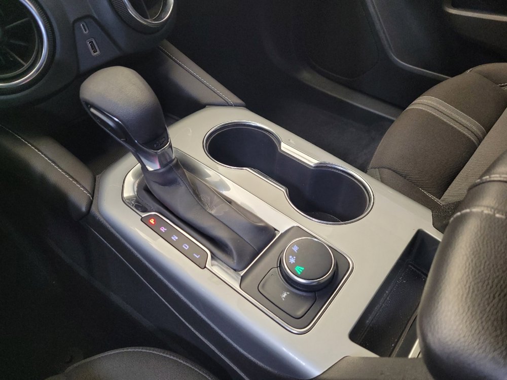 Used 2024 Chevrolet Blazer LT FWD image 26