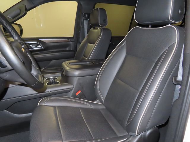 Used 2024 Chevrolet Suburban Premier image 22