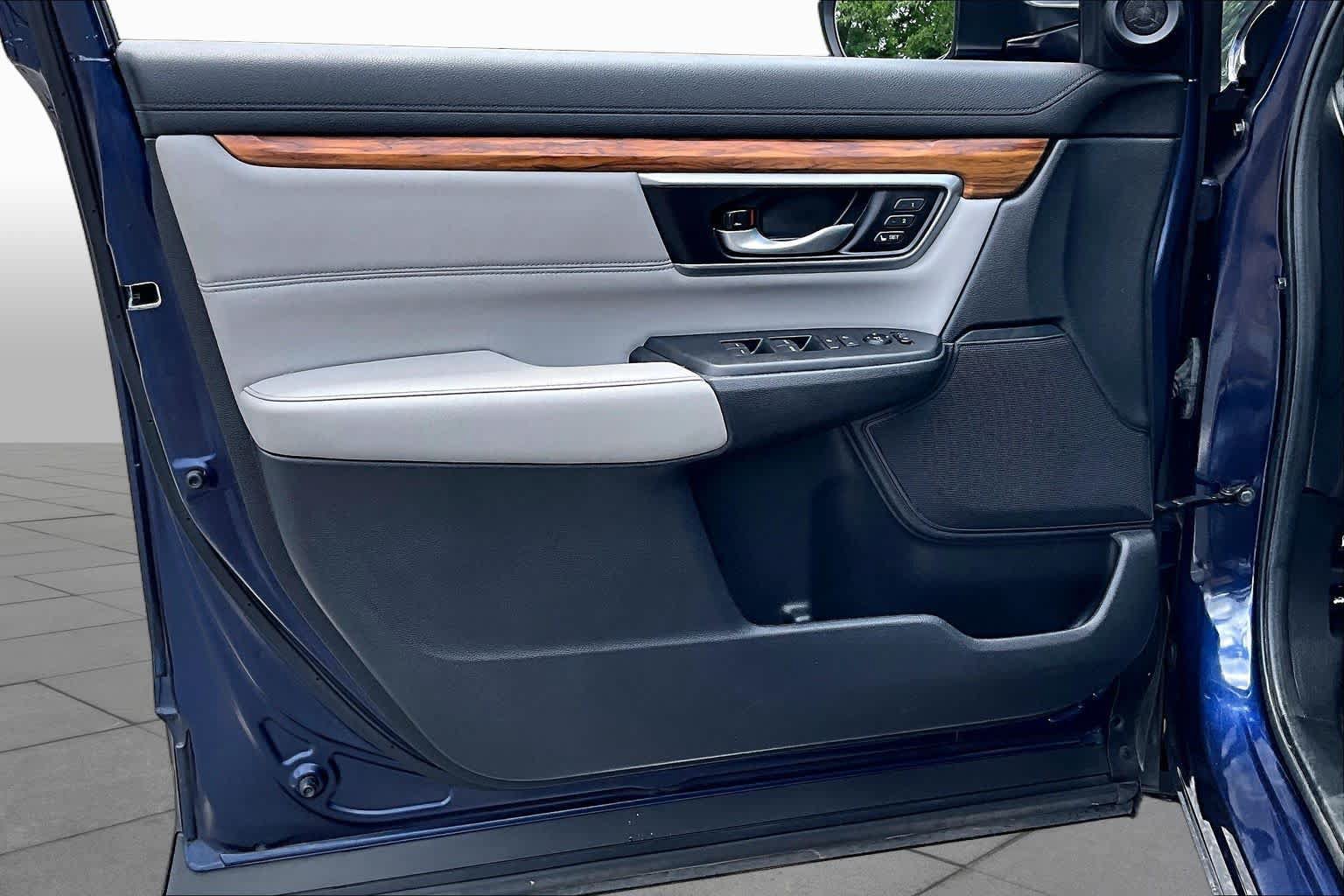 Used 2018 Honda CR-V EX-L image 22