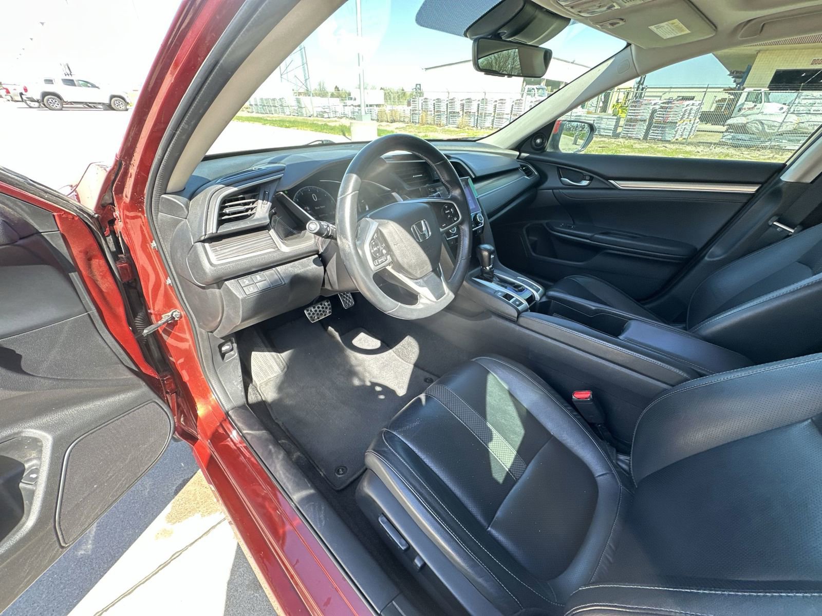 Used 2020 Honda Civic Touring image 10