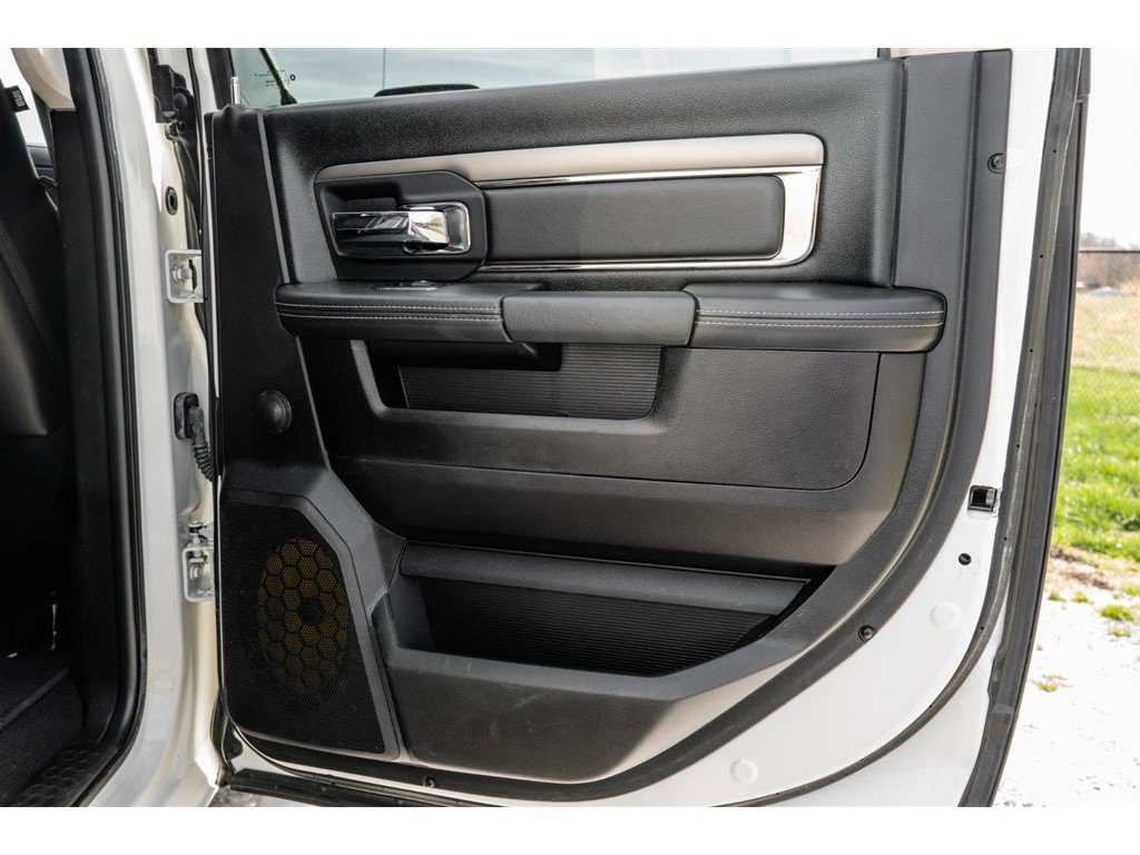 Used 2018 RAM 2500 Laramie w/ Sport Appearance Group image 33